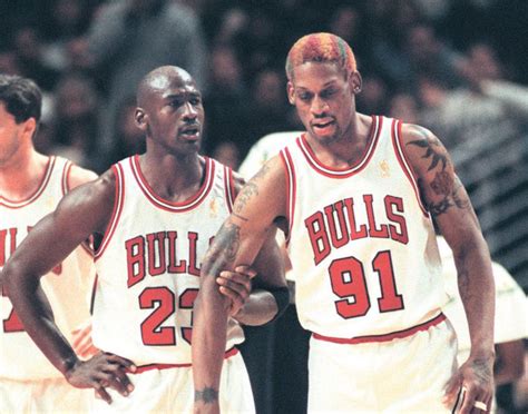 ‘The Last Dance’ 7 and 8: Jordan The Baseball Player | Buzz