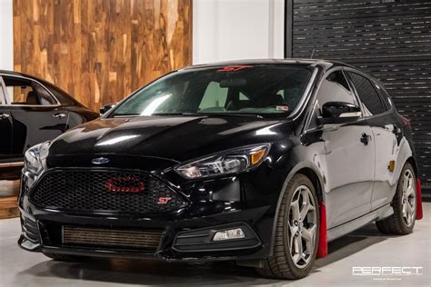 Used 2018 Ford Focus ST For Sale ($24,795) | Perfect Auto Collection Stock #JL242656