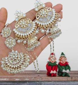 Yuzi Jewells Alloy Gold-plated White, Gold Jewellery Set Price in India ...