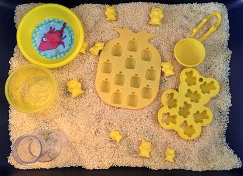 Color Themed Sensory Bins - Ms. Stephanie's Preschool