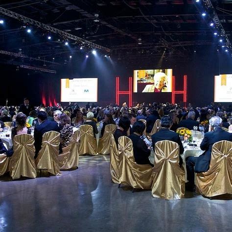 THE 10 BEST Restaurants Near The International Centre