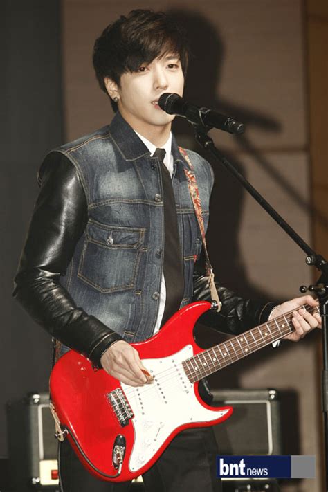 CNET Blue 的图像结果