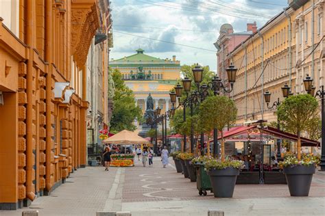 Культурная жизнь столицы империи: театры, концерты, маскарады 🧭 цена ...