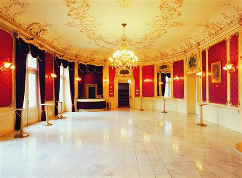 State Opera | Avantgarde Prague