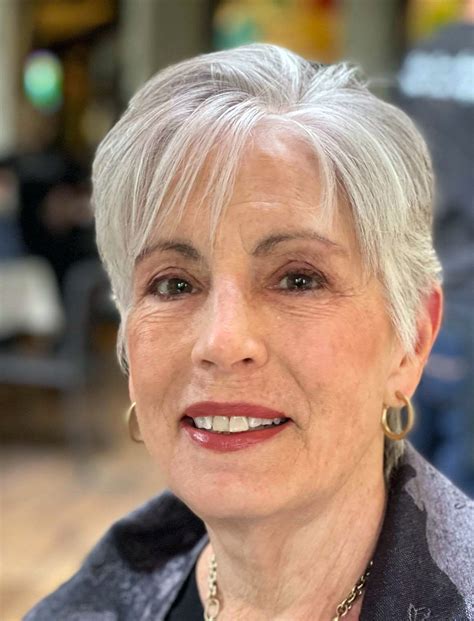 Gail Ivy Comstock Oakley - Laguna Hills CA Funeral Home & Cremation | O ...