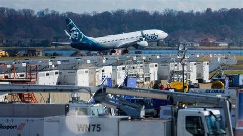 White House shooting update: Latest on Reagan National Airport flight ...