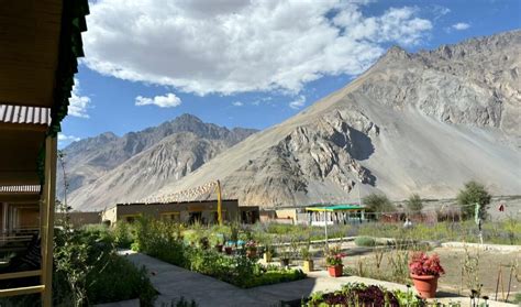 THE RIVERSIDE RESORT (Hundar) - Hotel Reviews & Photos - Tripadvisor