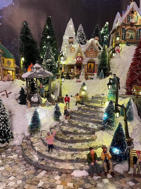 Pin by 🌴 Prettycilla Harrison (F4F) on Christmas Villages | Christmas ...