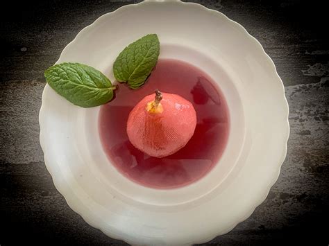 Quick and Easy Pears in Wine - Viva Spanish Kitchen