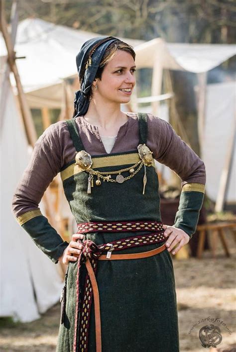 Viking apron dress, with nice "earthy" colours. https://www.facebook ...
