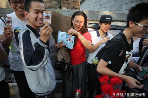 都收到了什么礼物最新素材