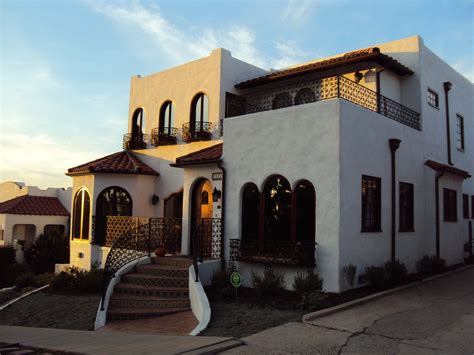 Spanish Revival - San Diego Vintage Homes