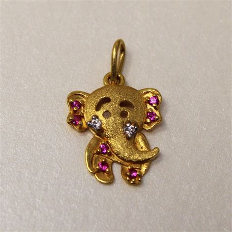 Buy Baby Elephant Pendant in India | Chungath Jewellery Online- Rs ...