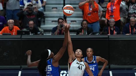 Discover The Winning Secret: What’s an Ace in Volleyball? – The Sports ...