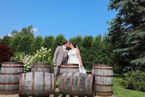 Weddings | Birch Wood Vineyards