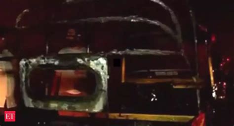 Auto rickshaw allegedly set ablaze in Mumbai's Andheri area - The ...
