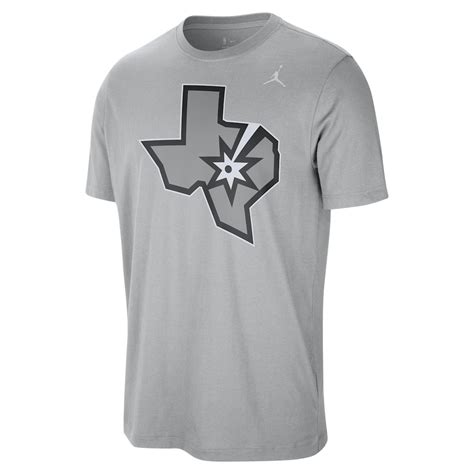 Nike Club Basketball San Antonio Spurs Graphic Tees. Nike.com