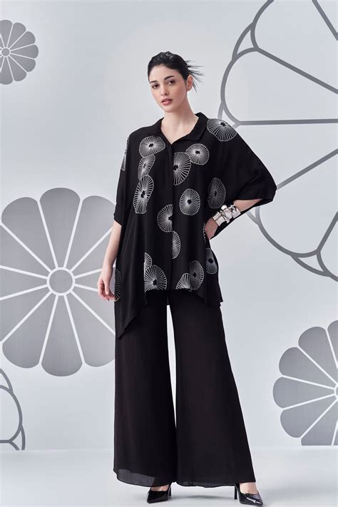 Nachiket Barve - Black Pant - Elahe