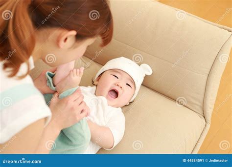 Japanese mom and her baby stock image. Image of japanese - 44584591