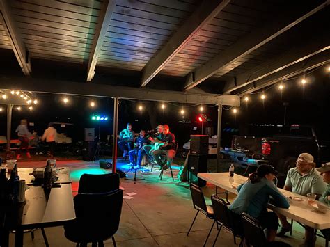 Couples Events | Two Rivers