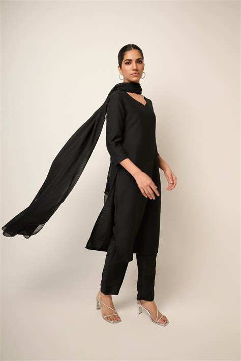 Disha Kurta Set – House of Ayuda