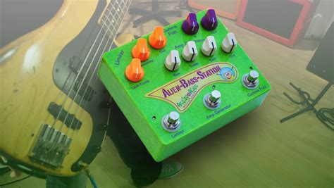 Alien Bass Station 的图像结果