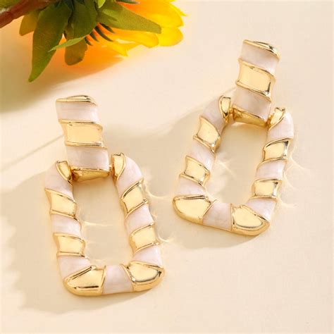 Women’s Earrings – Buy Earrings For Women Online in India – Salty ...