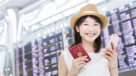 年轻女性引领日本的出境游 | Nippon.com