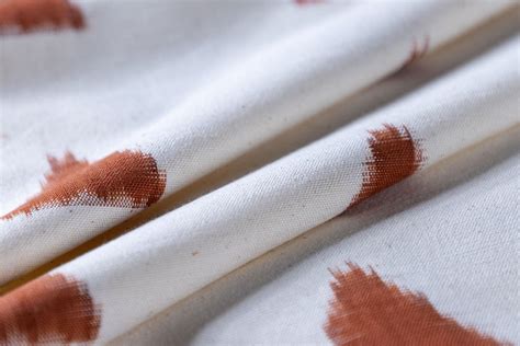 Upholstery Fabric Handloom Ikat Cotton White & Rust – Eyaas