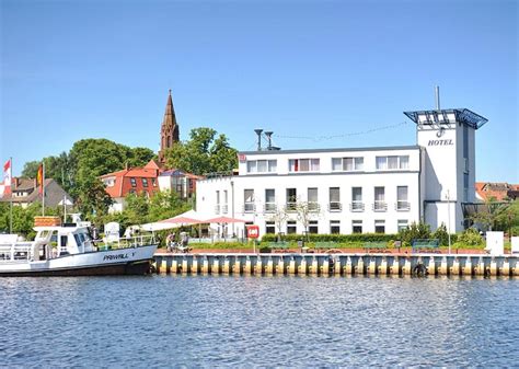 HAFENHOTEL POMMERNYACHT (Ueckermunde) - Hotel Reviews, Photos, Rate ...