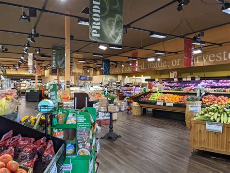TOUR: Brigido's Fresh Market - North Smithfield, RI
