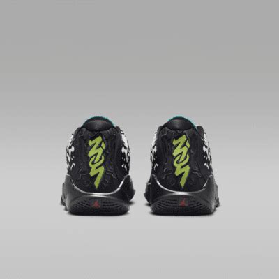 Zion 3 PF Basketball Shoes. Nike IN