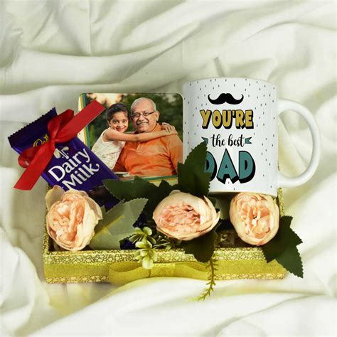 Order Best Dad Gift Hamper – Mug, Chocolate & Photo Frame Combo online ...