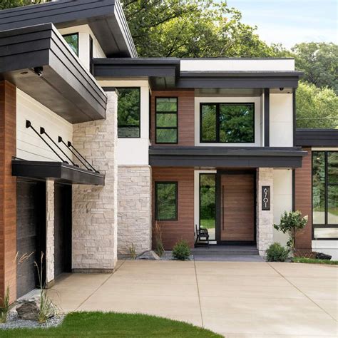 Modern Exterior Design Ideas, Inspiration & Images - December 2024 ...