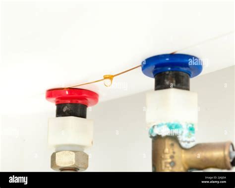Money leak hi-res stock photography and images - Alamy