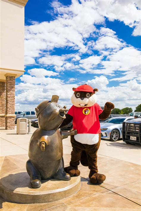 How Buc-ee's Became A Convenience Store Sensation