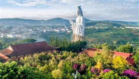 Tour por las cascadas de Da Lat, Huyen Lam Ha - Central de Reservas