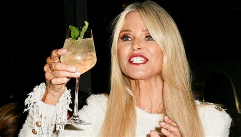 Dnevni horoskop za 11. avgust: Device danas uživaju, Ribe – vi biste ...