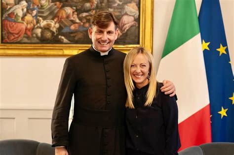 Sacerdote que lucha contra la mafia en Italia vuelve a ser atacado en ...