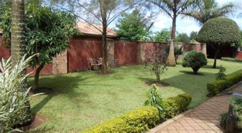 4 PALS HOTEL (Kyengera) - Lodge Reviews & Photos - Tripadvisor
