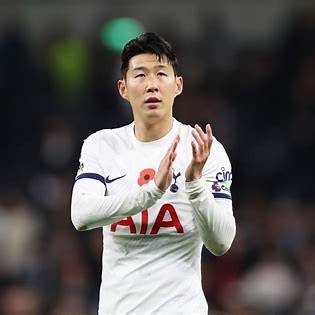 https://external-preview.redd.it/heung-min-son-opens-up-on-why-he-returned-to-spurs-so-v0-Yh9EKYS_3ZutJYoXeAGzVnNweIdVWgcBO7leDuRIL3s.jpg?auto=webp&crop=smart&s=65ad4bd29367e93ba619e34c31cb721476bba6c9&width=1080
