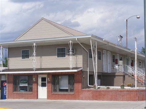 TOWN HOUSE MOTEL (Lusk) - Motel Reviews, Photos, Rate Comparison ...