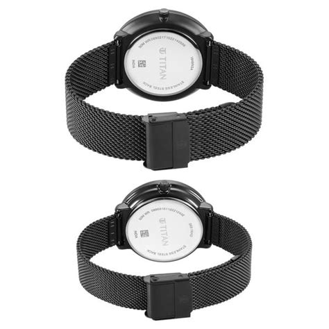 Buy Online Titan Bandhan Black Dial Analog with Date Stainless Steel ...