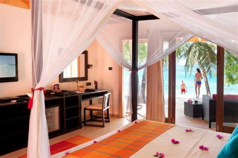 Vilamendhoo Island Resort & Spa, Maldives - TimesTravel