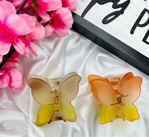 Dual Butterfly Hair Claws – KOJESHA