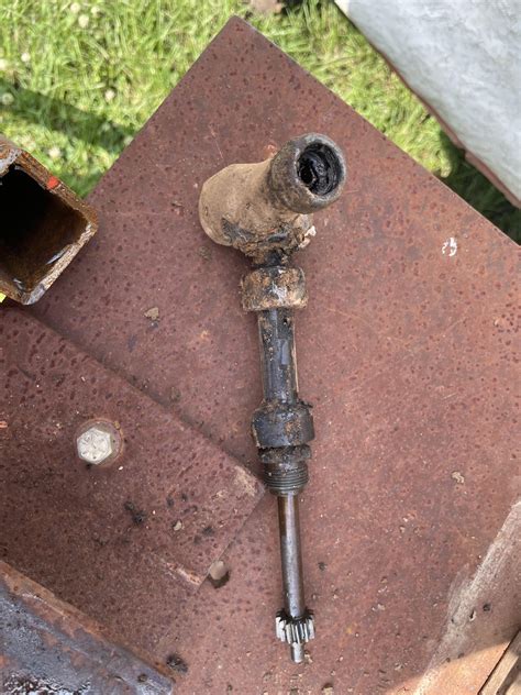 Mack 5 speed speedometer and tach - Engine and Transmission ...