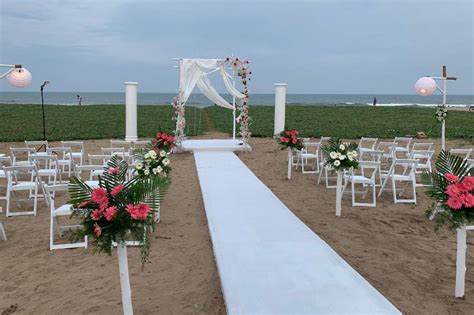 The Blue House - Venue - Akkarai - Weddingwire.in