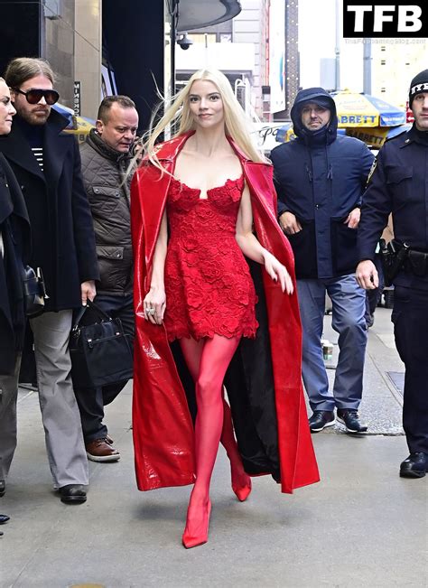 Anya Taylor-Joy / anyataylorjoy / owlicats Nude Leaks OnlyFans Photo 1875 | #TheFappening