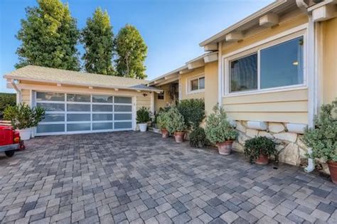 Baldwin Village - Los Angeles: airbnb, hotels and vacation rentals