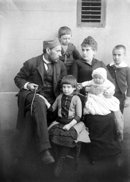 Silveria Fañanás, el sustento de Ramón y Cajal